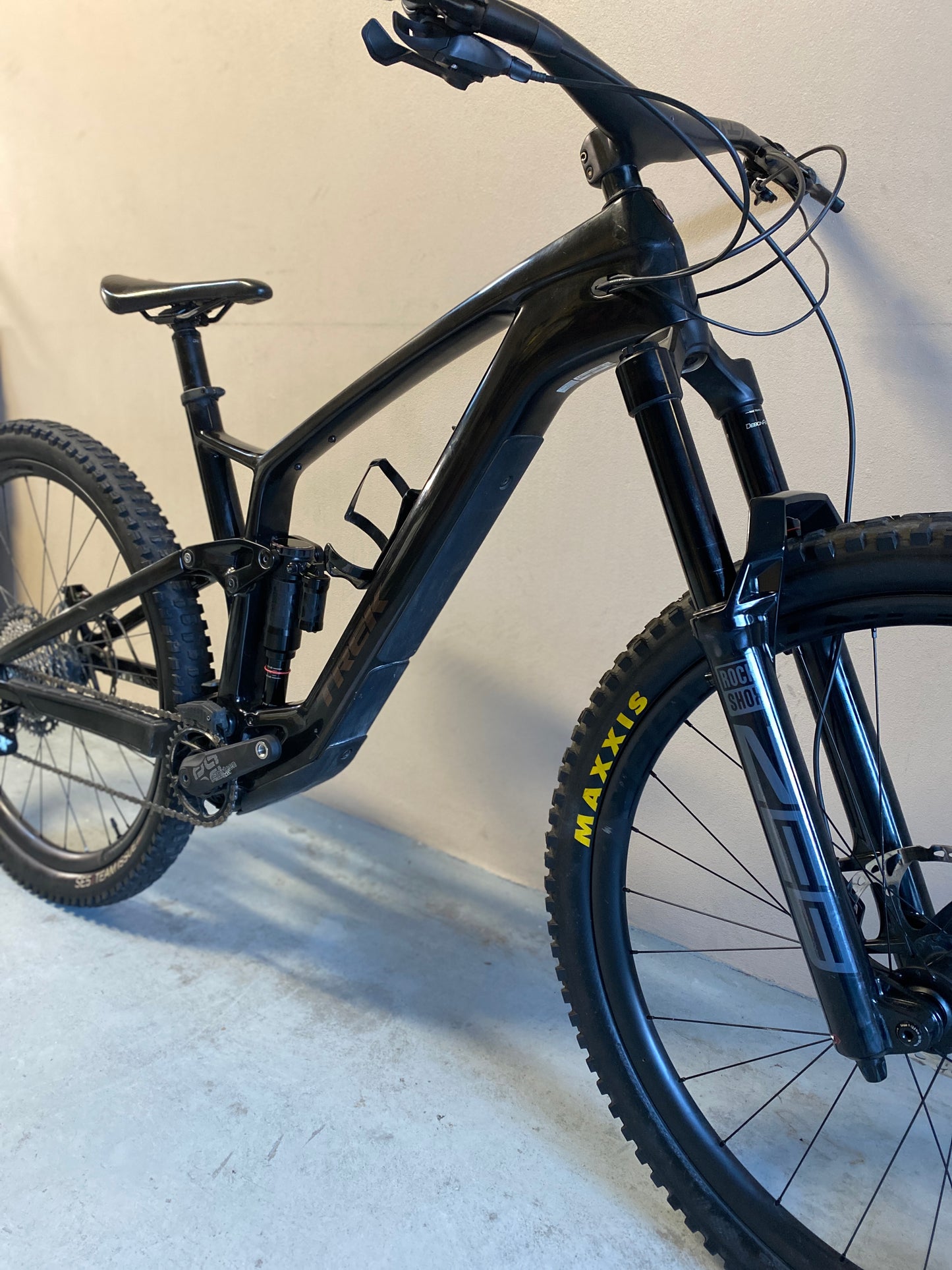 2022 Trek Fuel EXE 9.8 XL Carbon