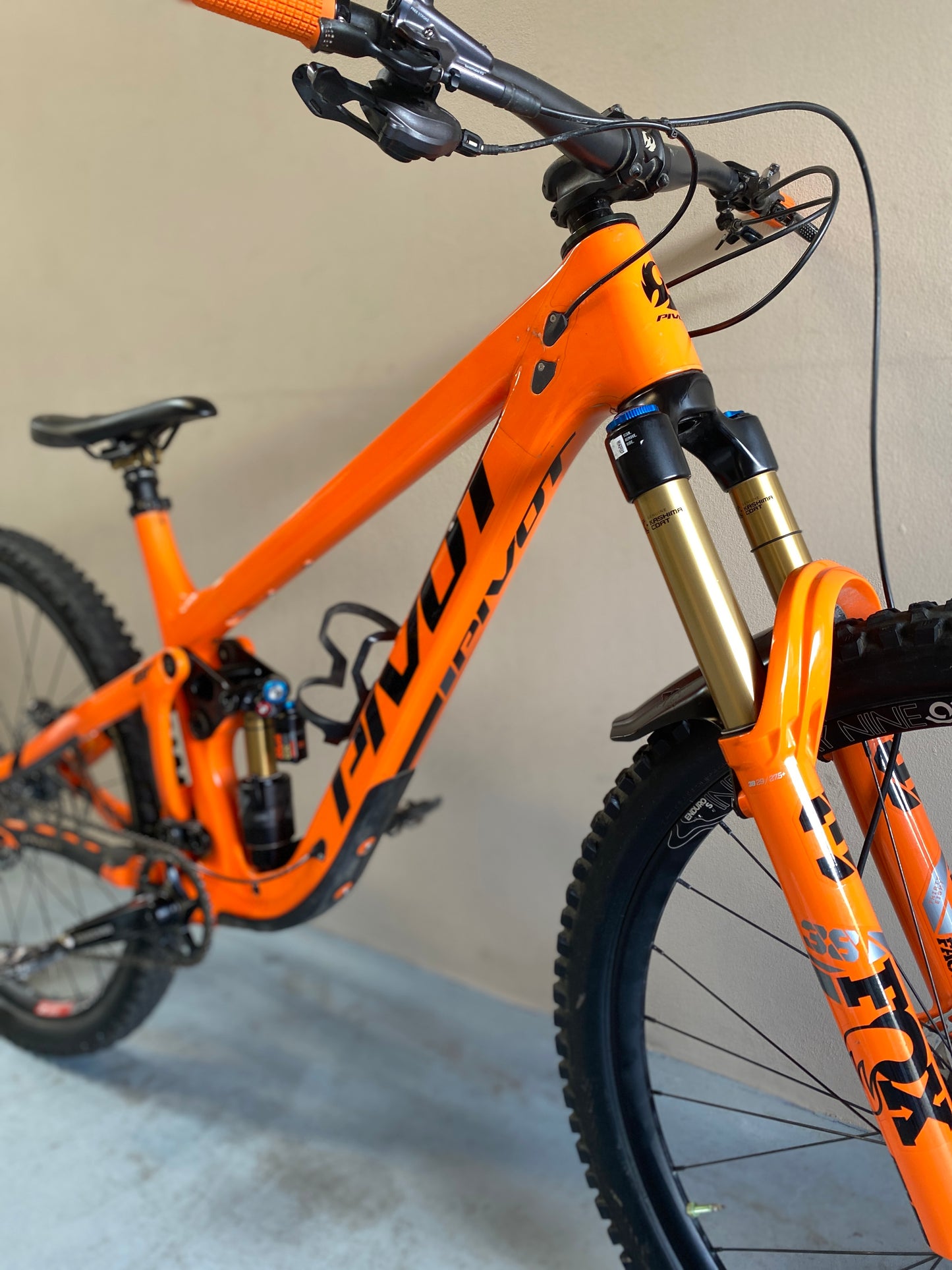 2022 Pivot Firebird Pro XT/XTR Large Carbon