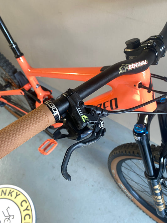 2022 Specialsied Kenevo SL Comp Carbon S5 1900kms