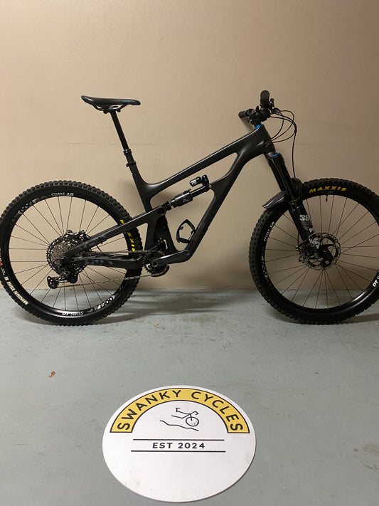 2022 Yeti SB150 Custom XL
