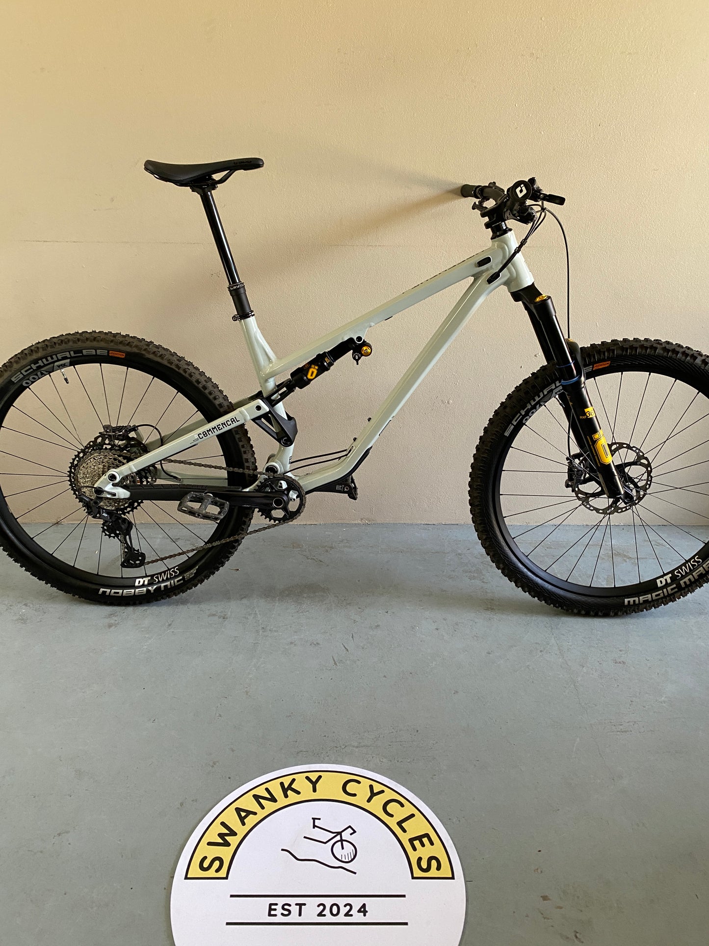 2024 Commencal Meta TR Ohlins XL V4