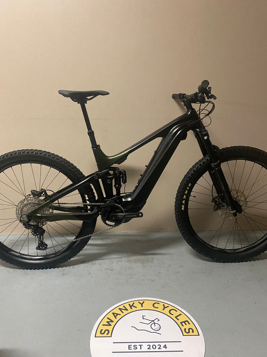 2022 Giant Trance X Advanced E+1 Large 180kms
