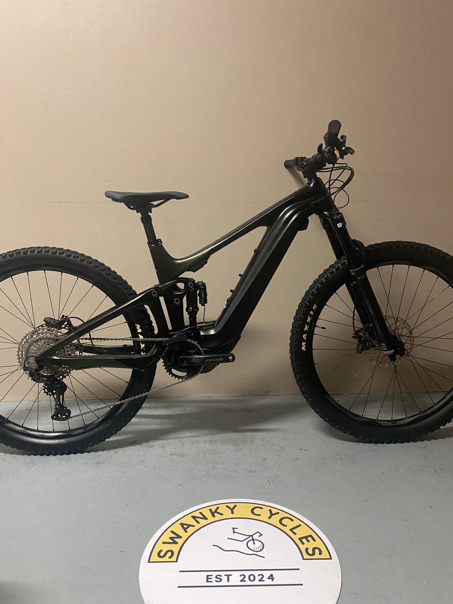 2022 Giant Trance X Advanced E+1