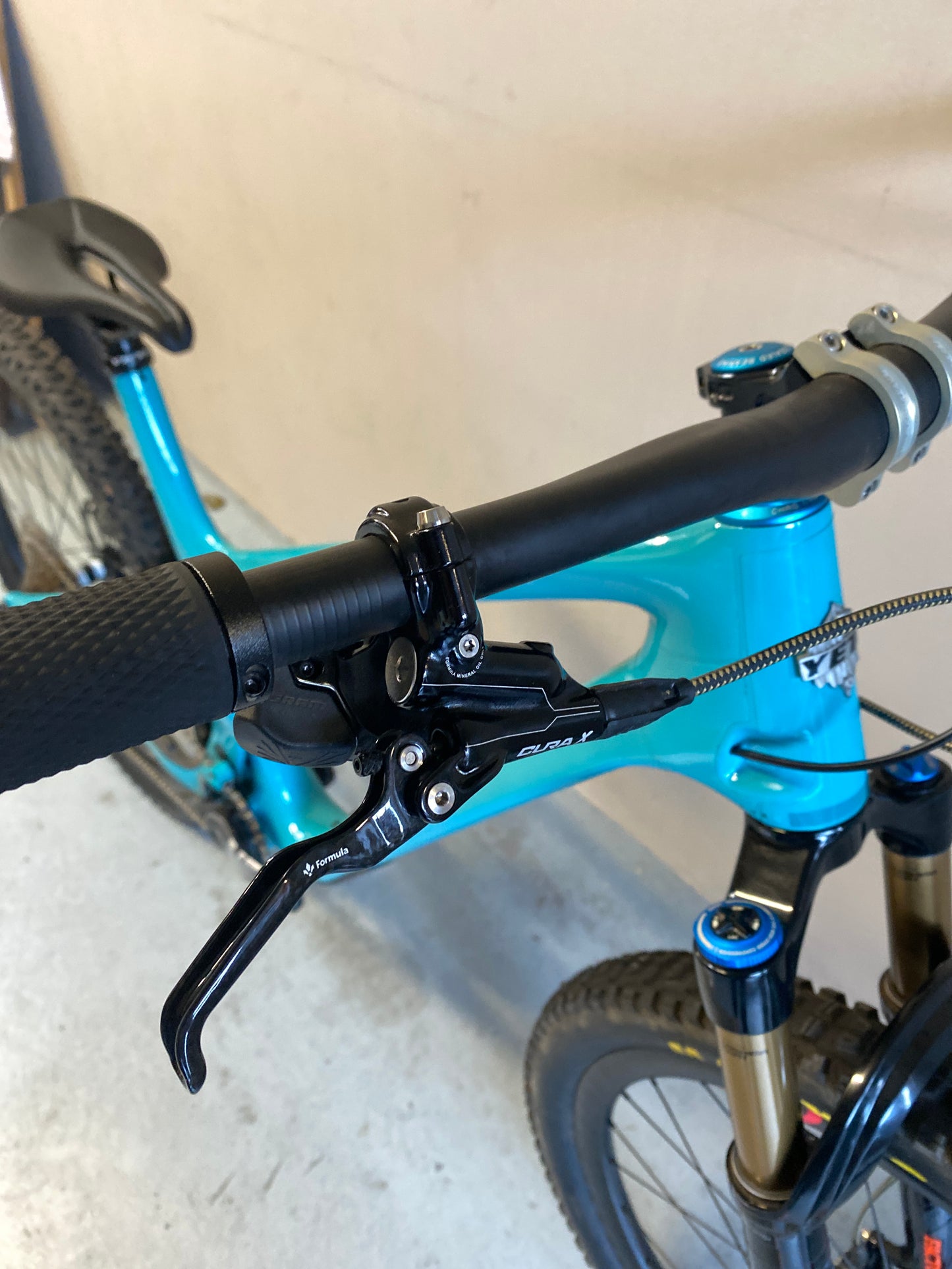 2022 Yeti SB 115 Turq XL Carbon