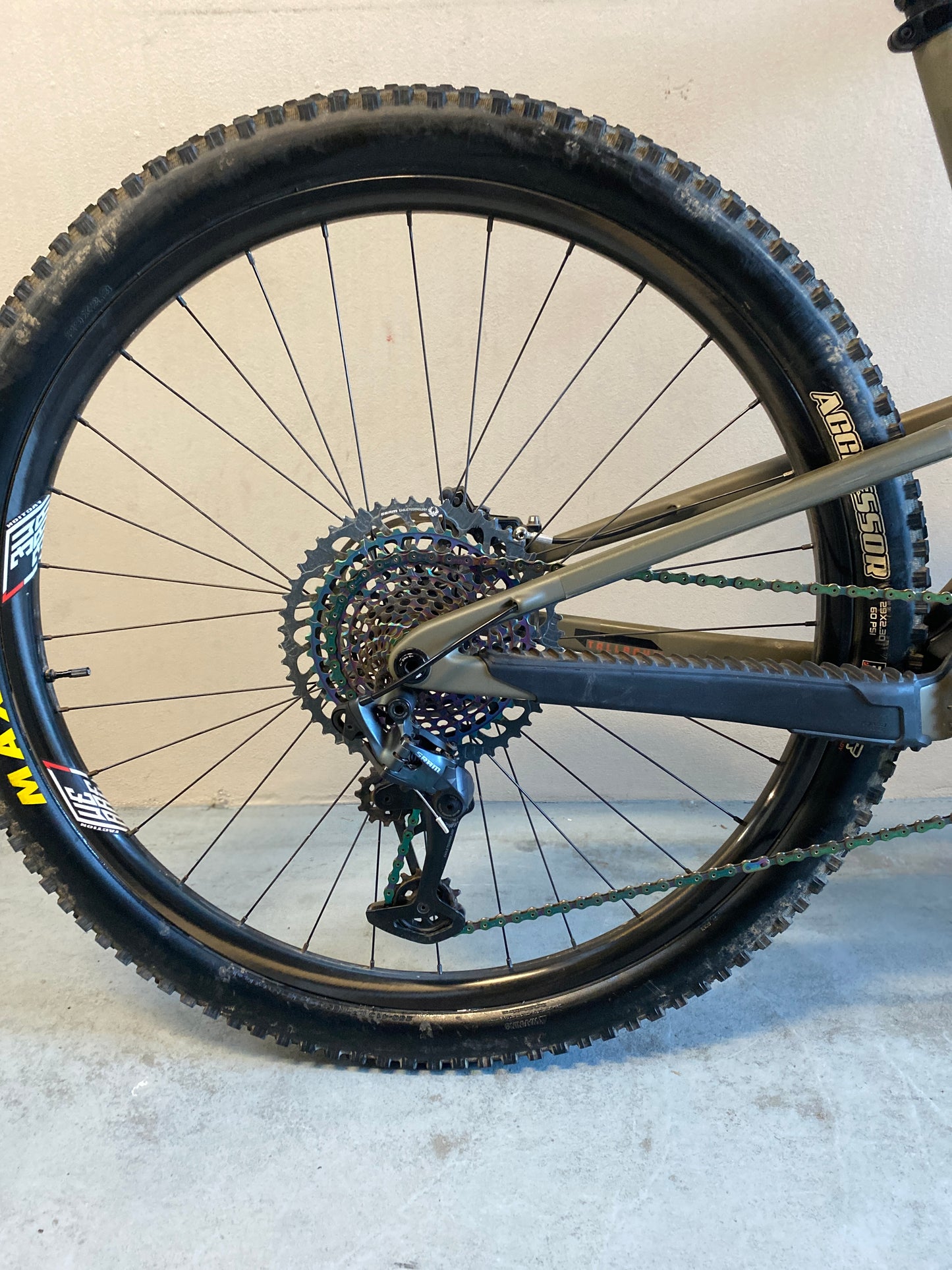 2022 Santa Cruz Tallboy CC XL Factory