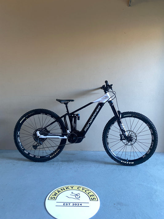 2022 Mondraker Level R T Small 300kms