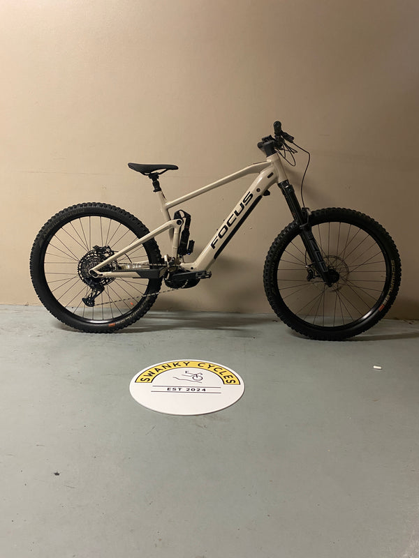Swanky Cycles 2022 Focus Sam2 6.8 X-Large Bosch