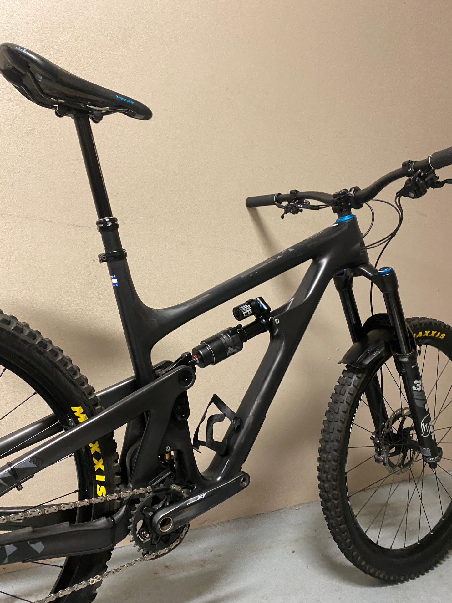 2022 Yeti SB150 Custom XL