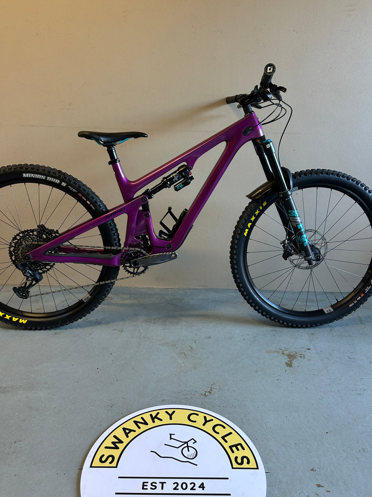 2022 Yeti SB140 C1, Large