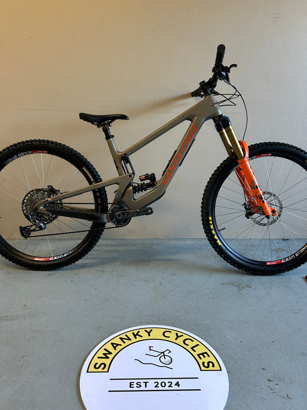 Swanky Cycles 2022 Santa Cruz Megatower CC , Large