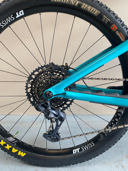 2022 Yeti SB115 Large C2