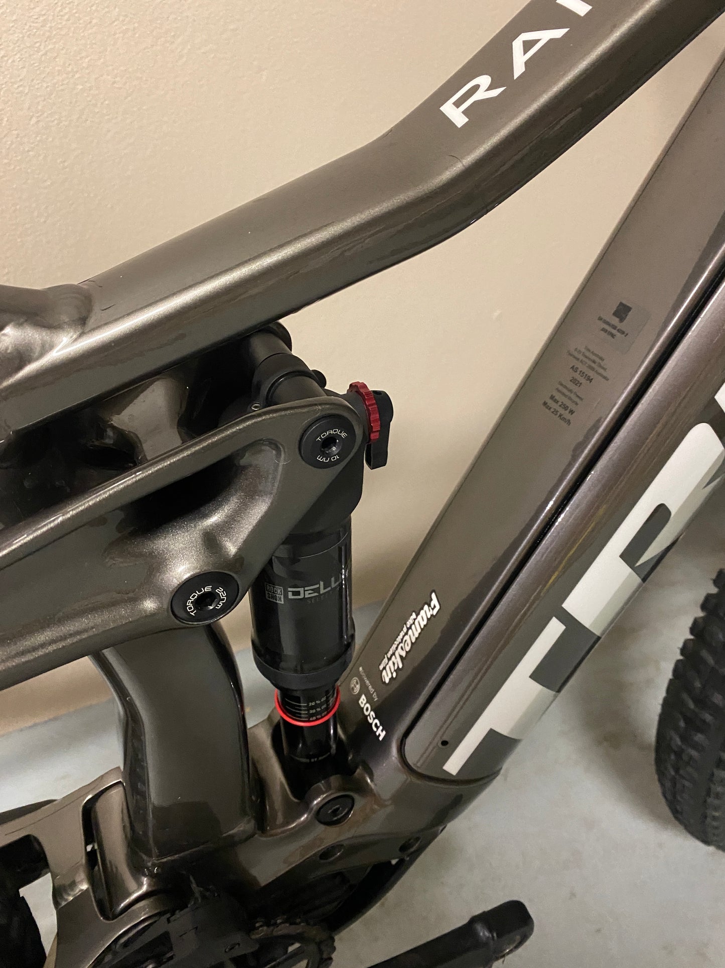 2022 Trek Rail 7 EMTB Small