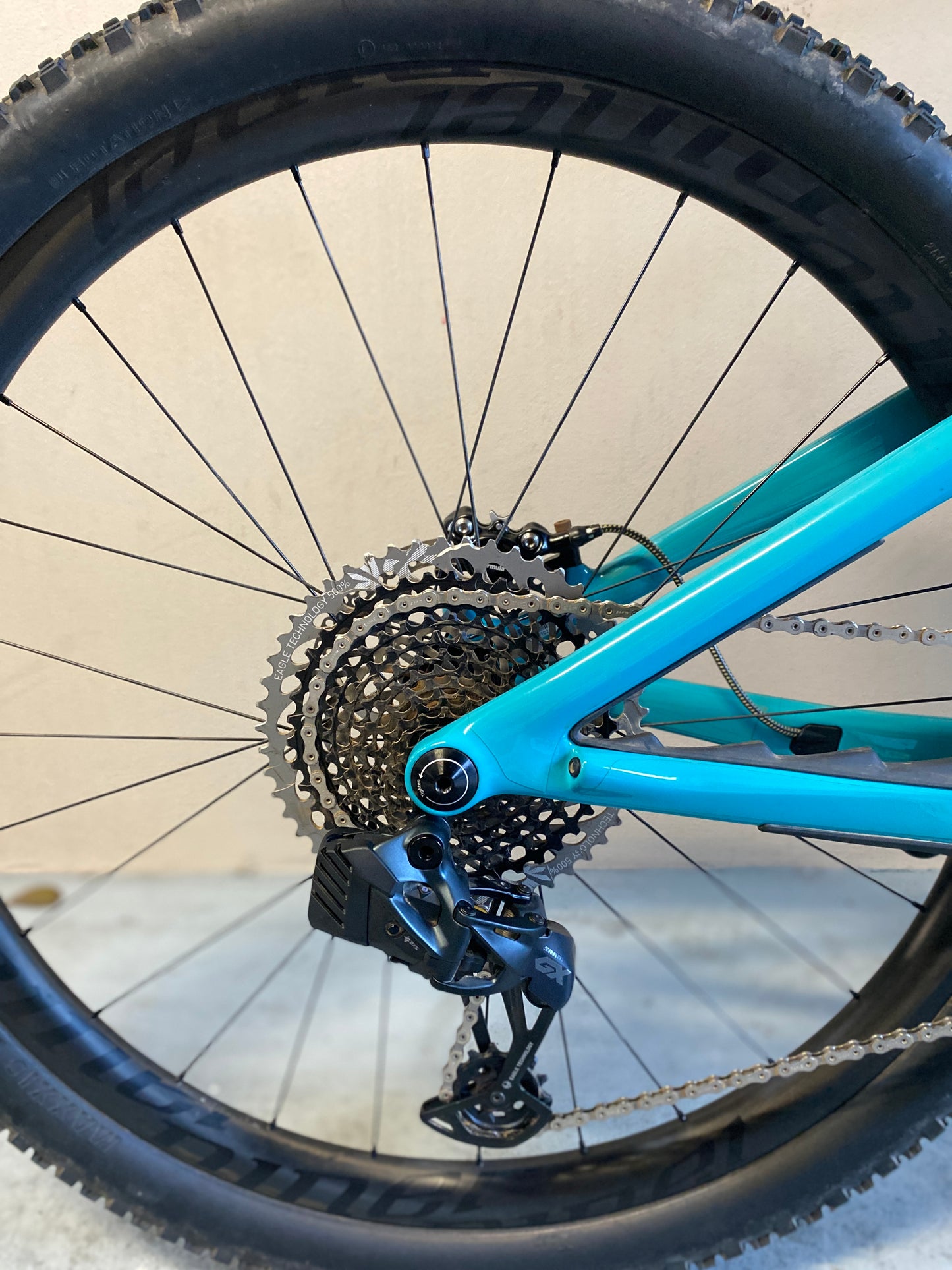 2022 Yeti SB 115 Turq XL Carbon