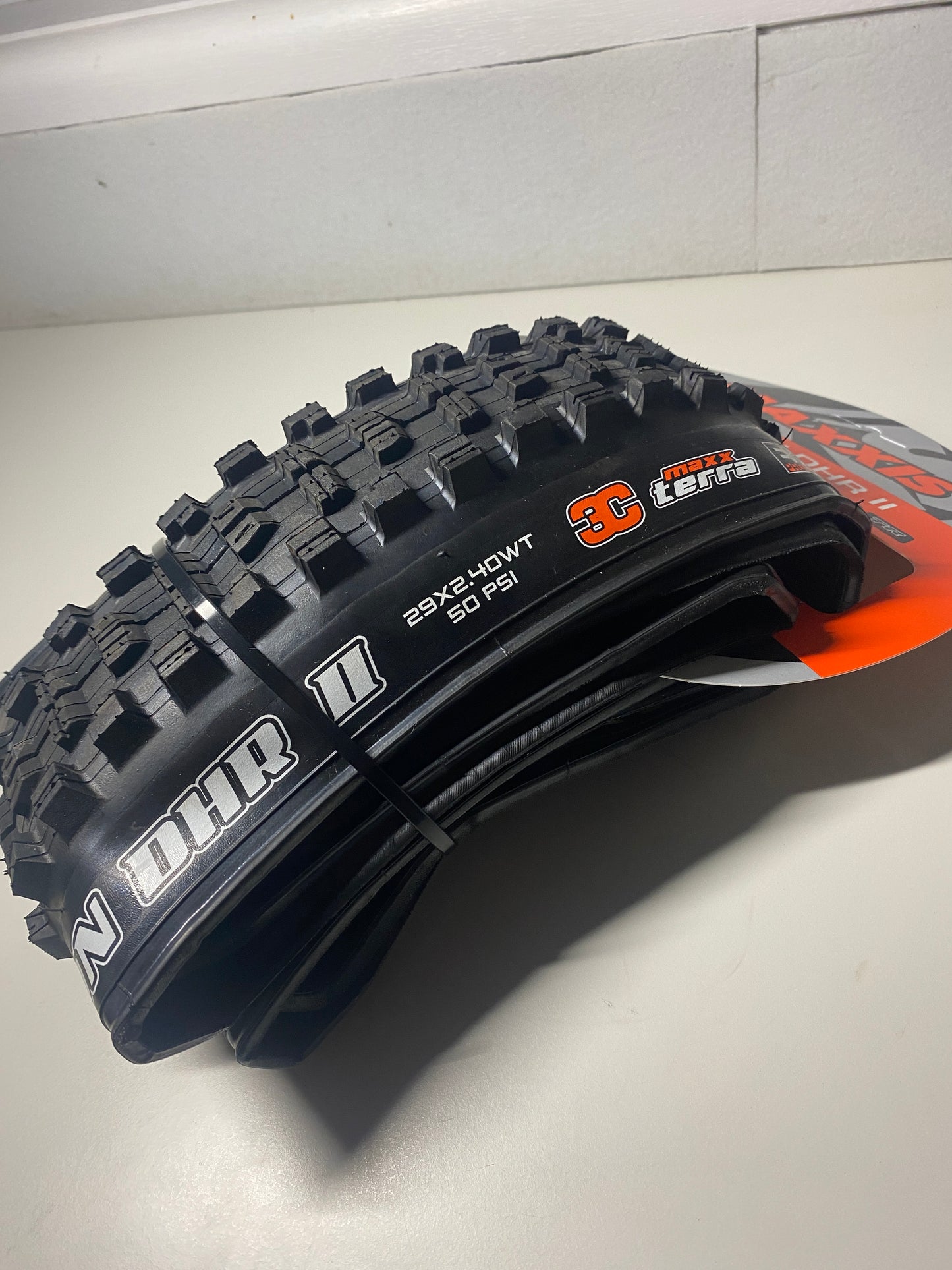 Maxxis Minion DHR 2 29