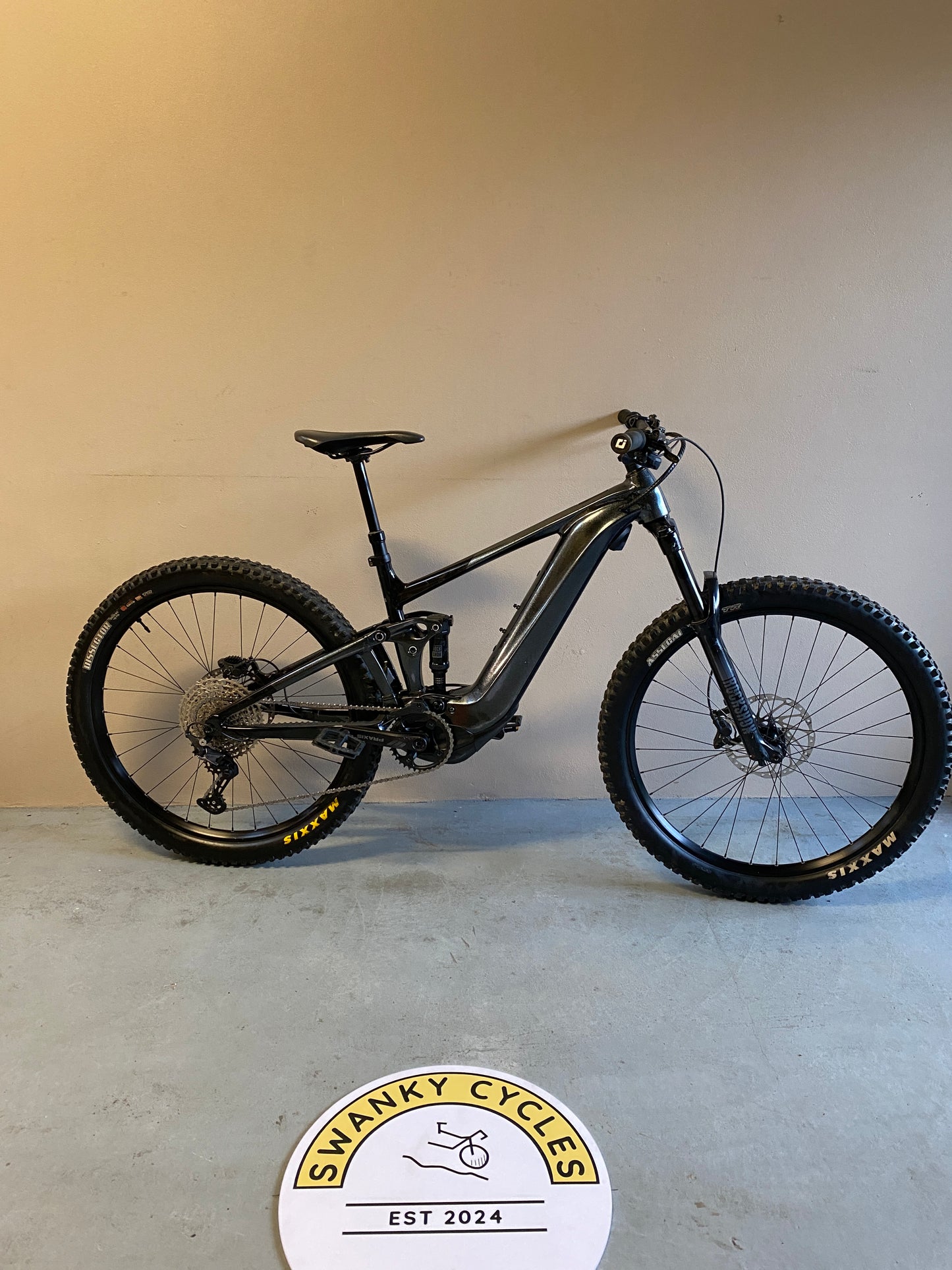 2022 Giant Trance X Advanced E+3 Medium