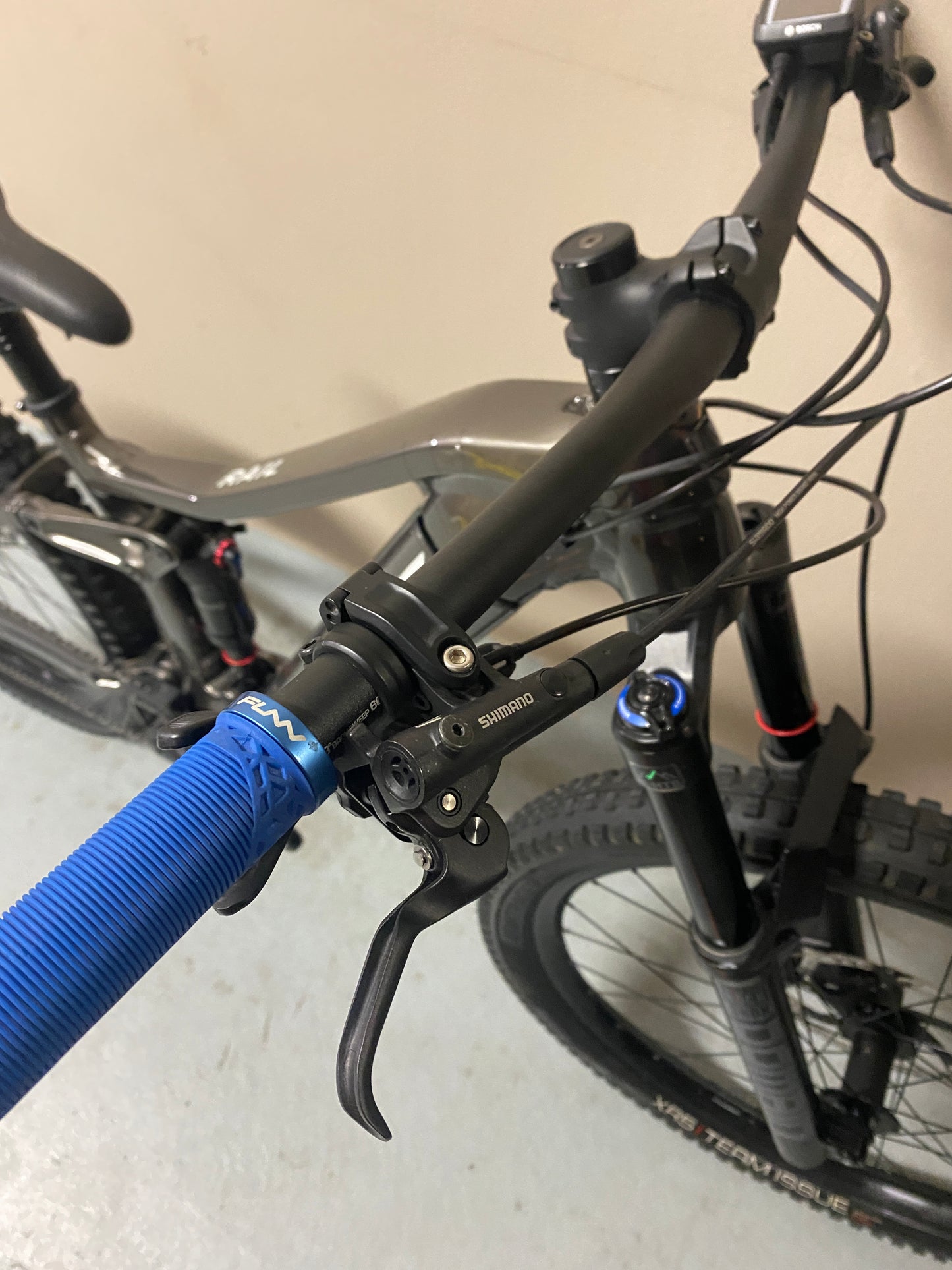 2022 Trek Rail 7 EMTB Small