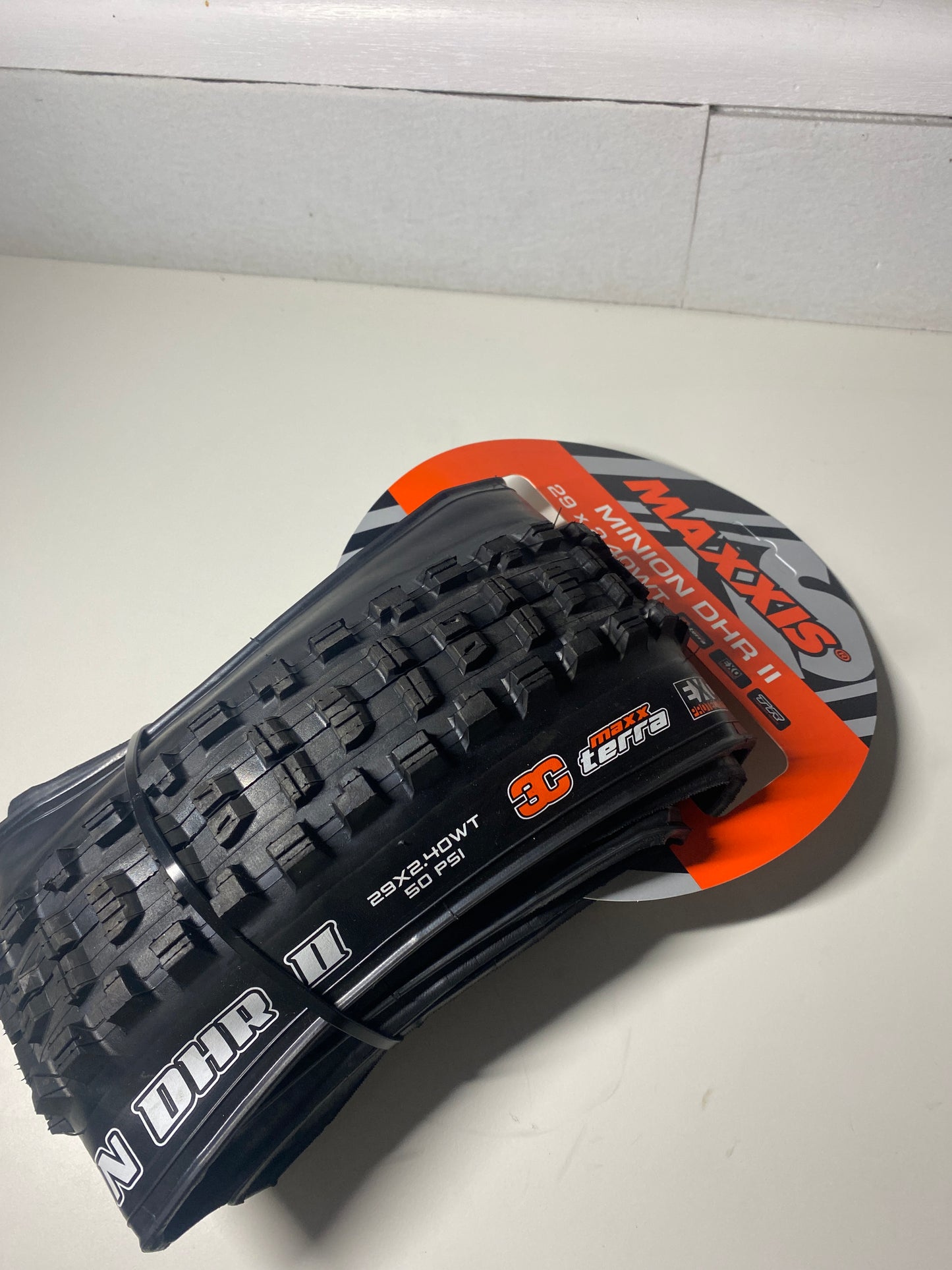 Maxxis Minion DHR 2 29