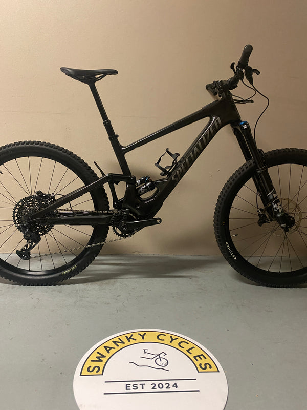 Swanky Cycles 2022 Specialised Kenevo SL Comp Carbon S4 750kms