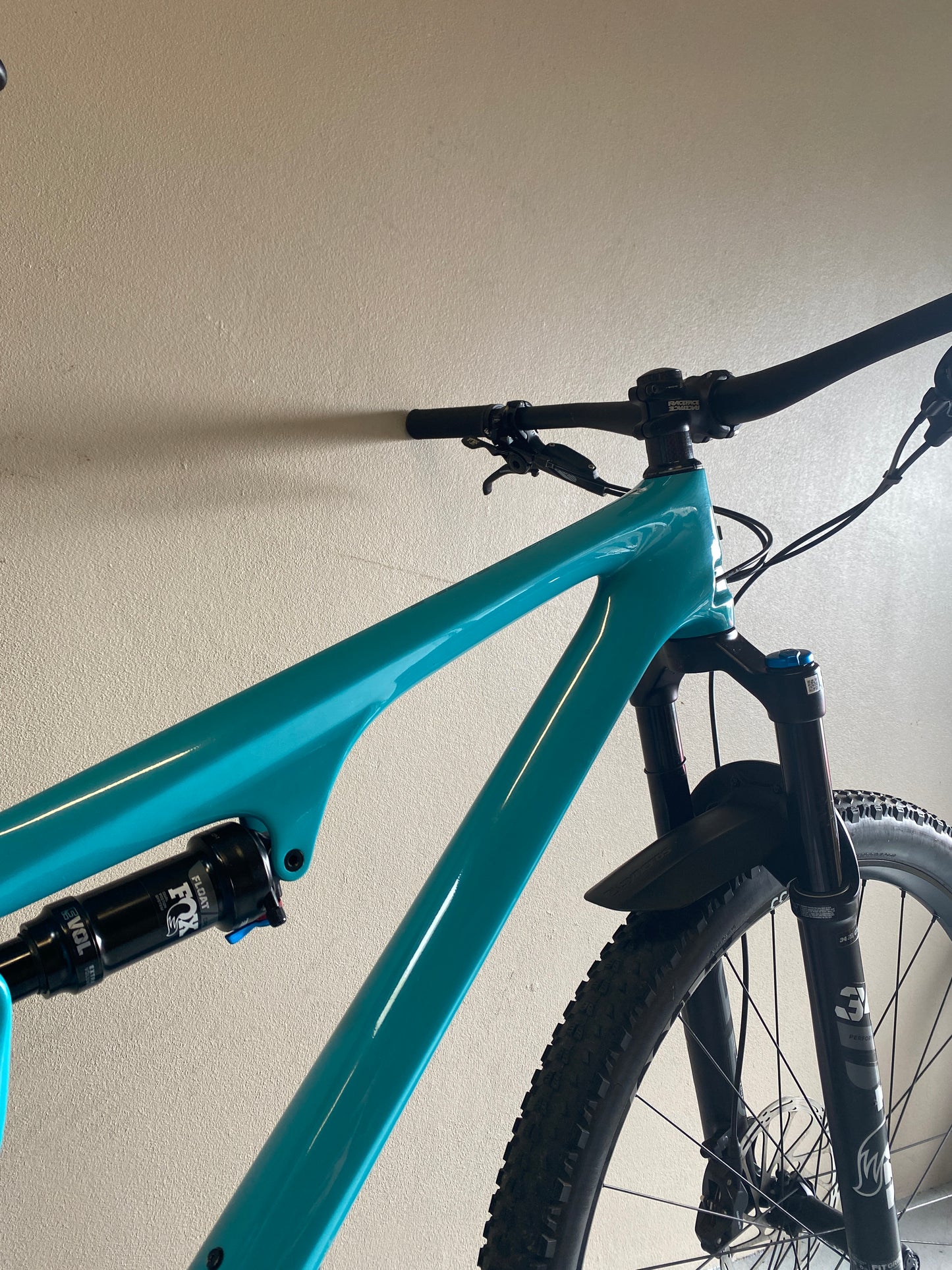 2022 Yeti SB115 Large C2