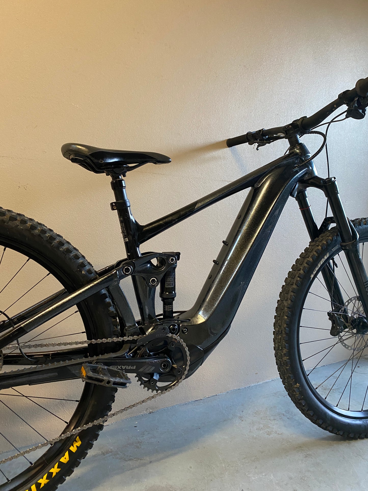 2022 Giant Trance X Advanced E+3 Medium