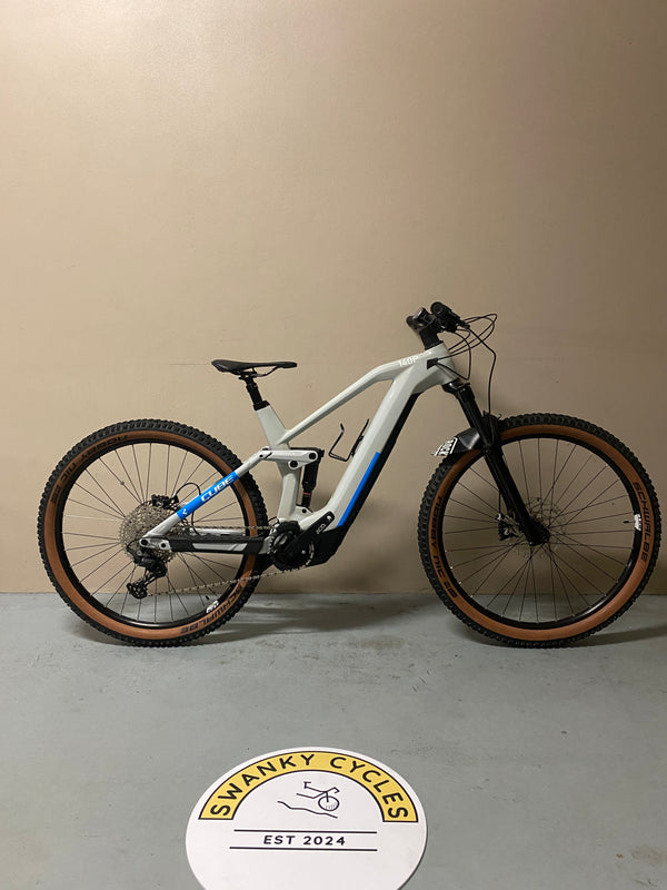 Swanky Cycles Cube Stereo Hybrid 140 Pro Medium