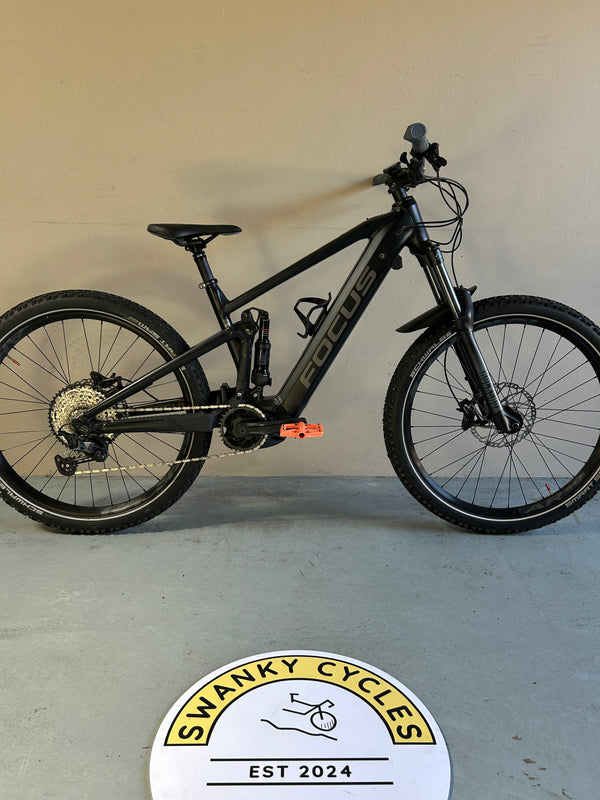Swanky Cycles 2022 Focus Jam2 6.7, Medium
