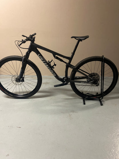 2022 Specialized Epic large